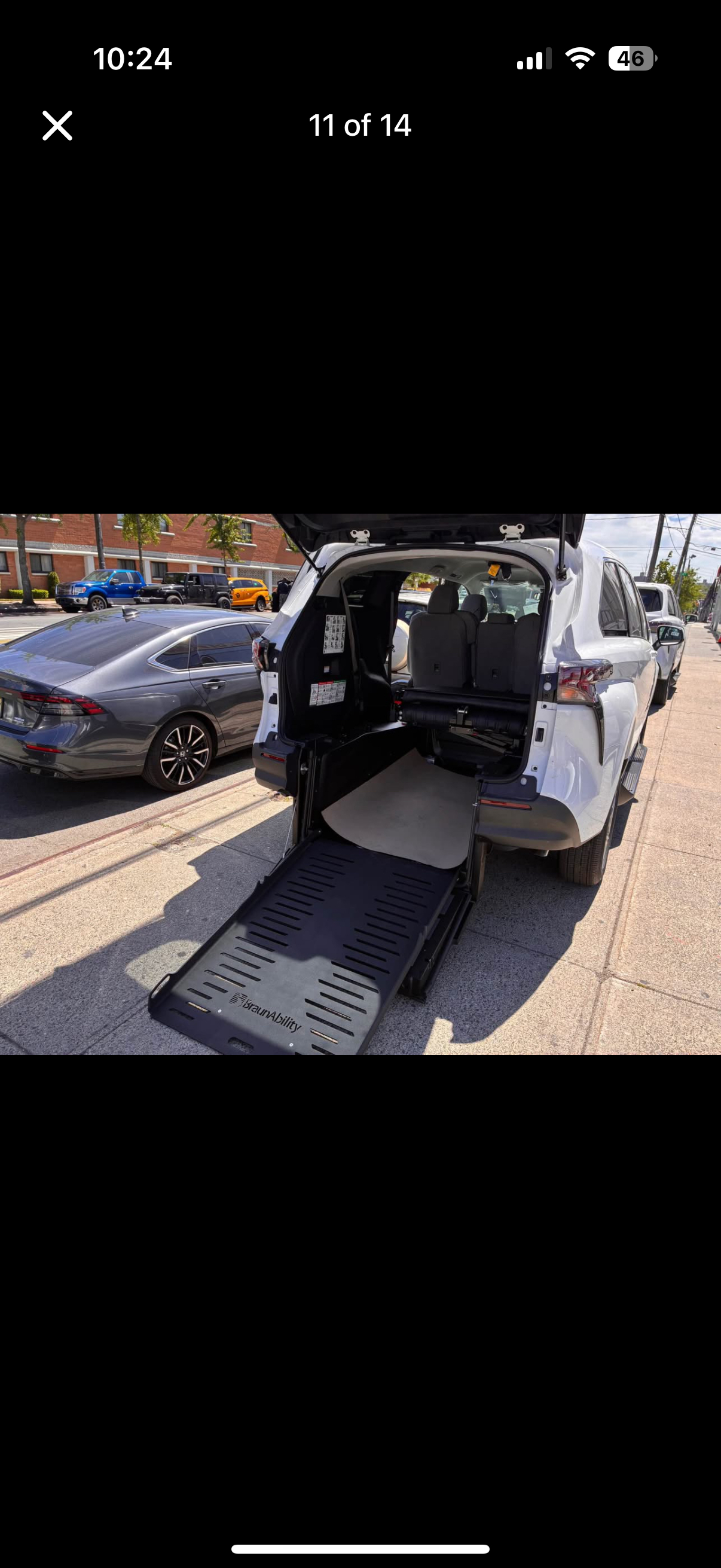 2026 Toyota Sienna LE BraunAbility rear-entry wheelchair accessible vehicle